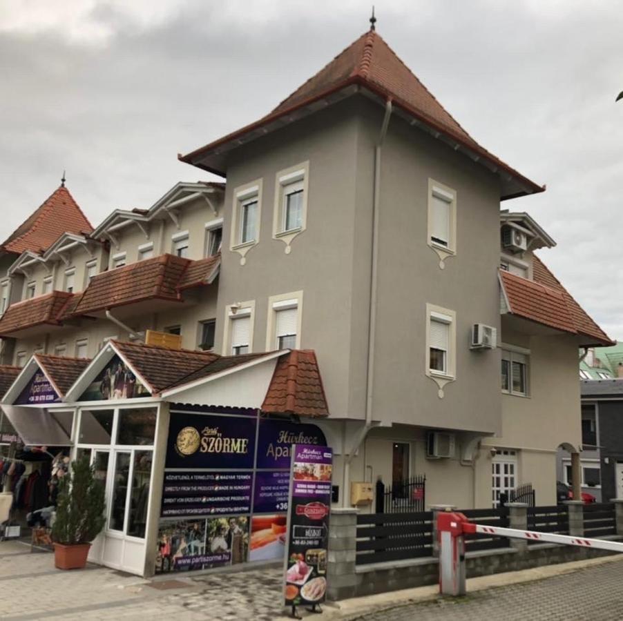 Huerkecz Apartmanhaz Heviz Exterior photo